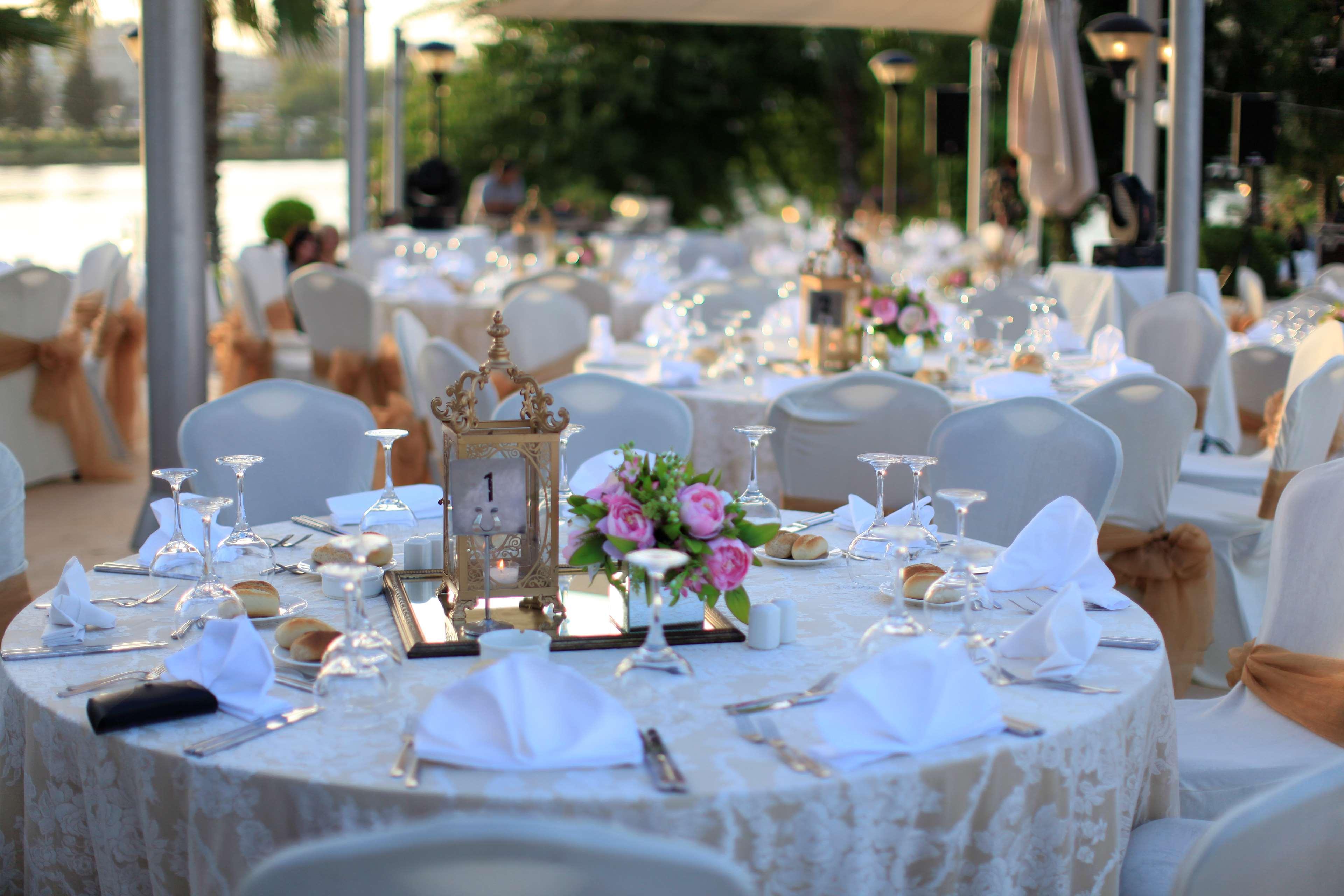 Adana Hiltonsa Hotel Экстерьер фото