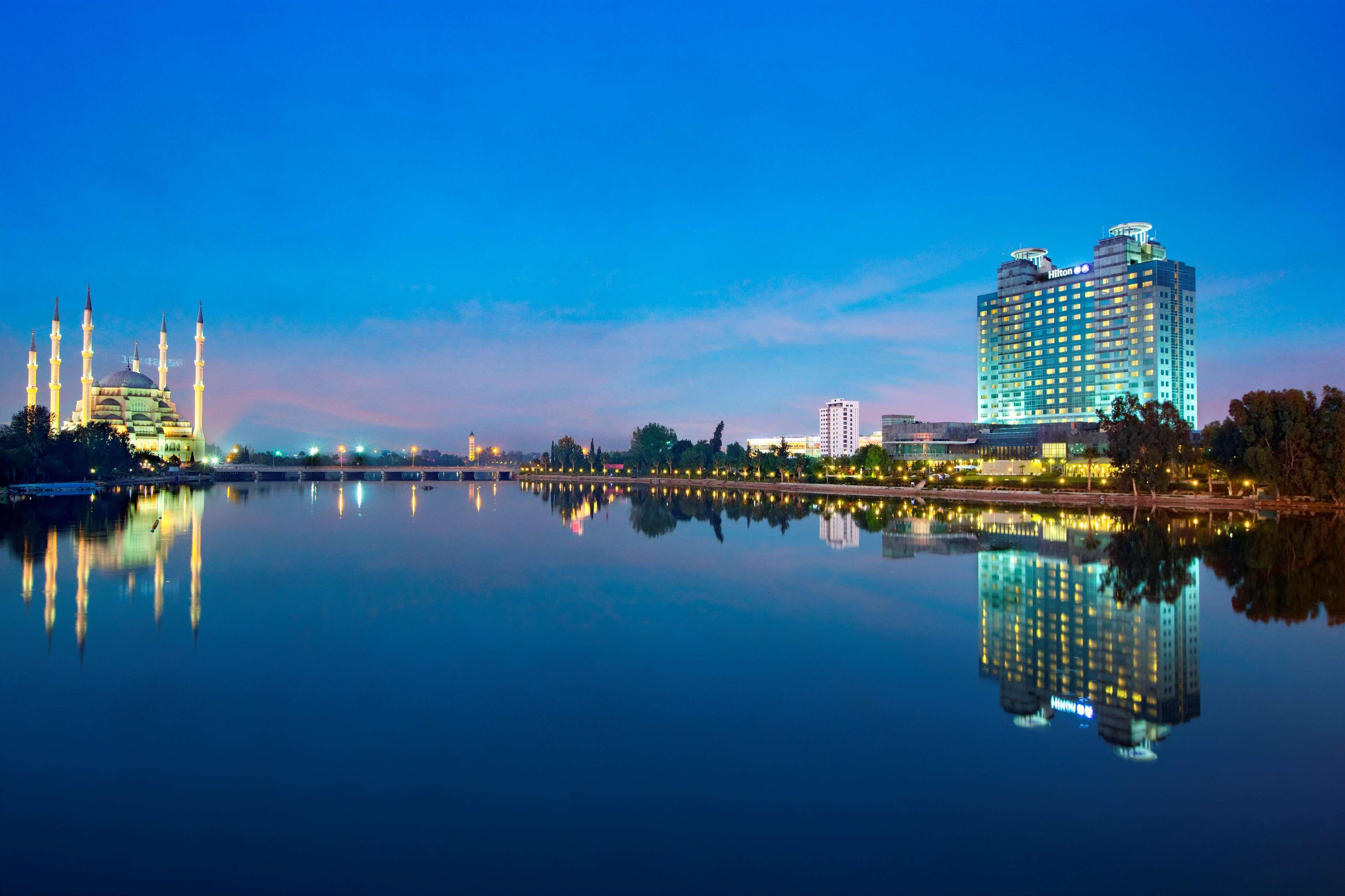 Adana Hiltonsa Hotel Экстерьер фото